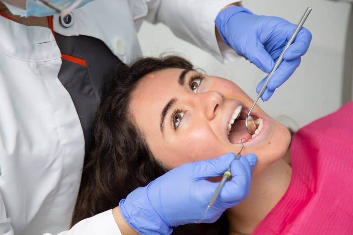 Cosmetic dentist in chandler