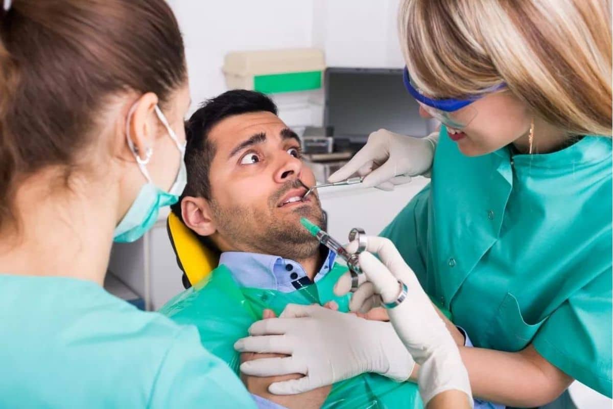 How a Dentist Can Help You Overcome Dental Anxiety